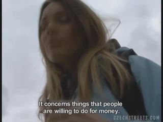 Çeke perëndeshë tregon gjinj për para