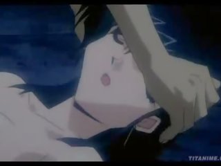 Exhausted l'anime strumpet avec baise outstanding titties obtient brutalement défoncer par une demon